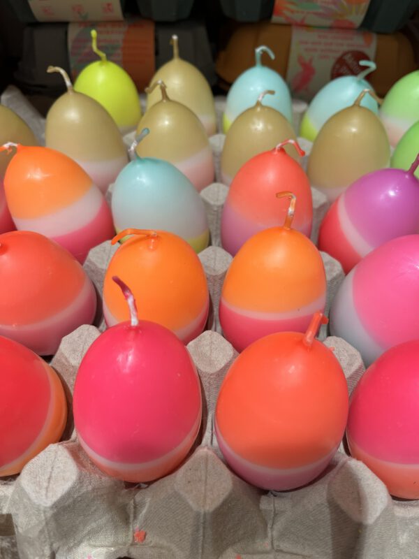 Dip Dye Eierkerzen in pastelligen Farben von Pink Stories