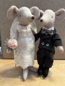 Hochzeitsmäuse Paar in Box, Mama und Papa