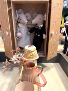Hochzeitsmäuse Paar in Box, Mama und Papa